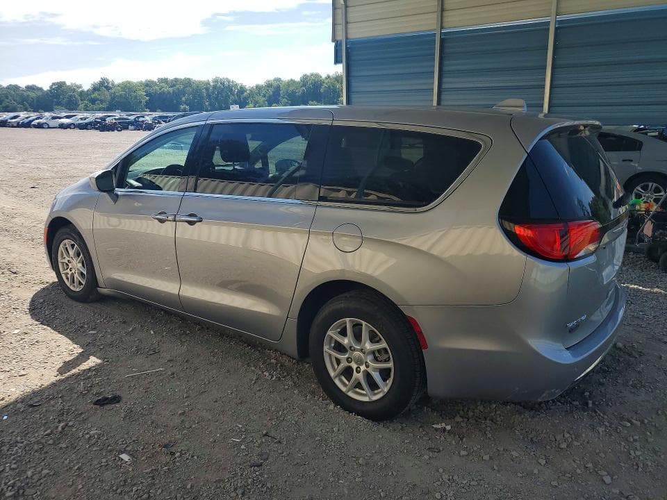 2020 CHRYSLER PACIFICA TOURING 2