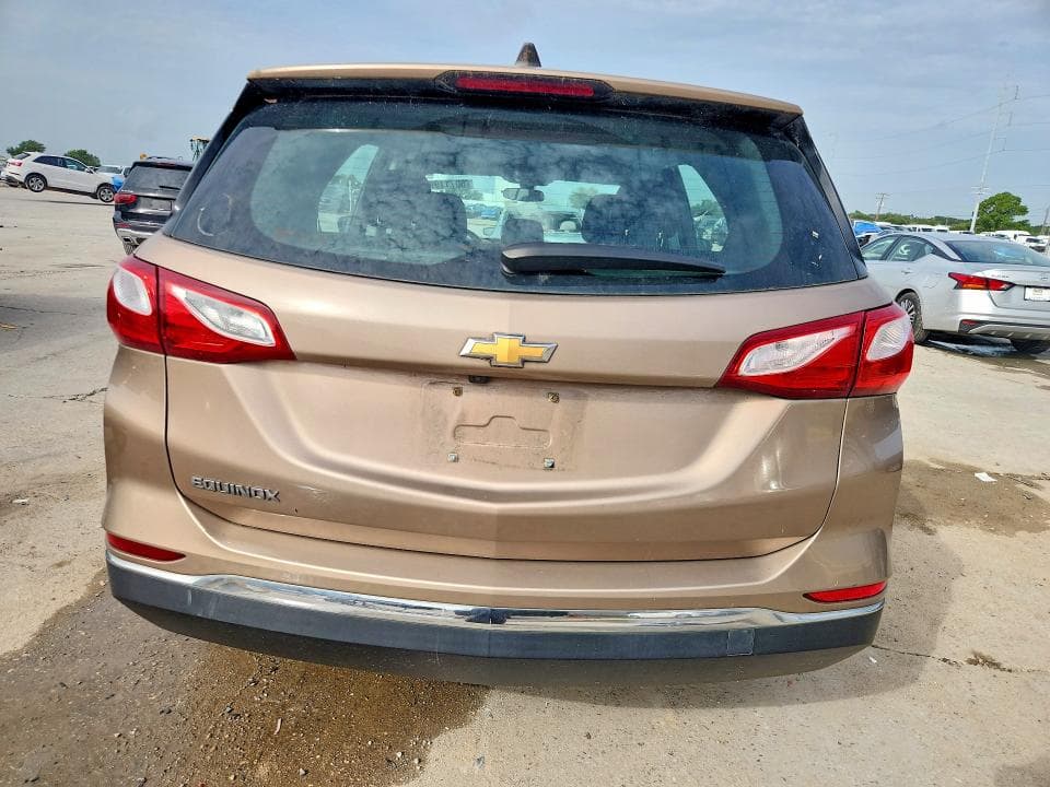 2018 CHEVROLET EQUINOX LS 6