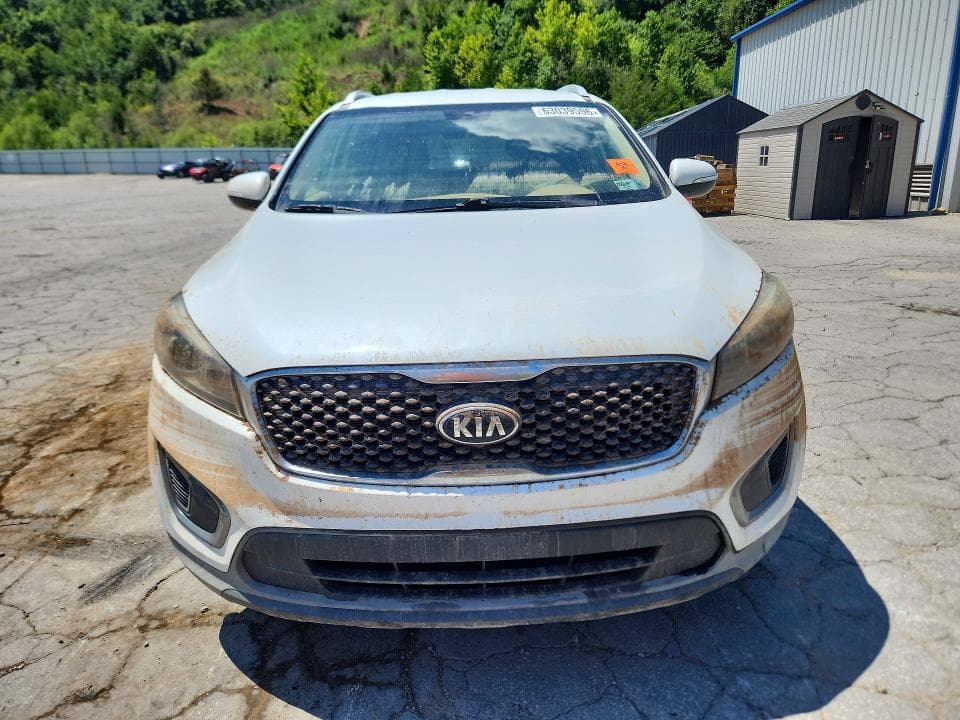 2017 KIA SORENTO LX 5