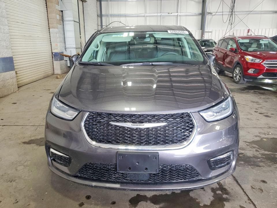 2023 CHRYSLER PACIFICA TOURING L 5