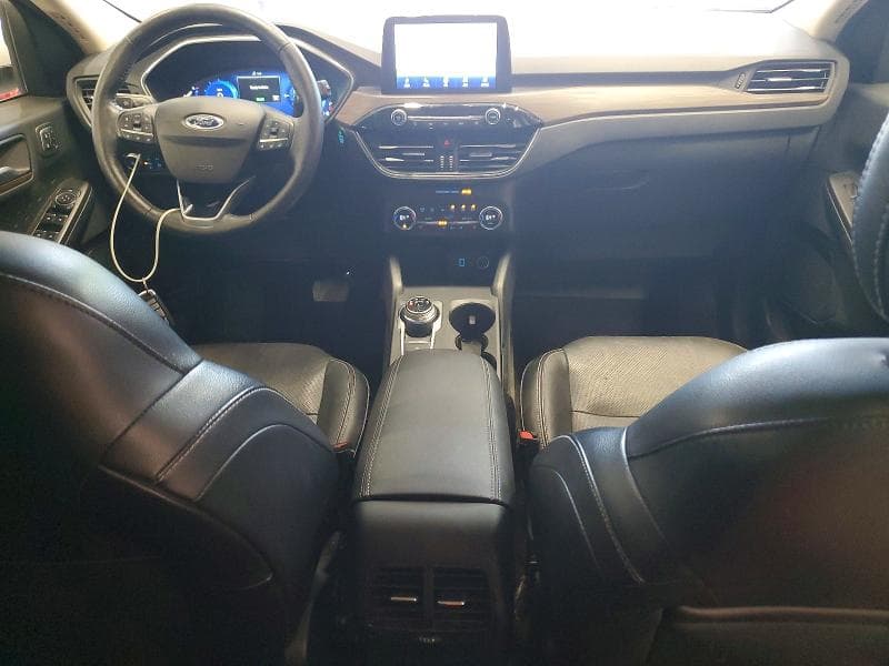 2020 FORD ESCAPE TITANIUM 8