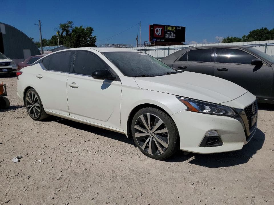 2019 NISSAN ALTIMA SR 4