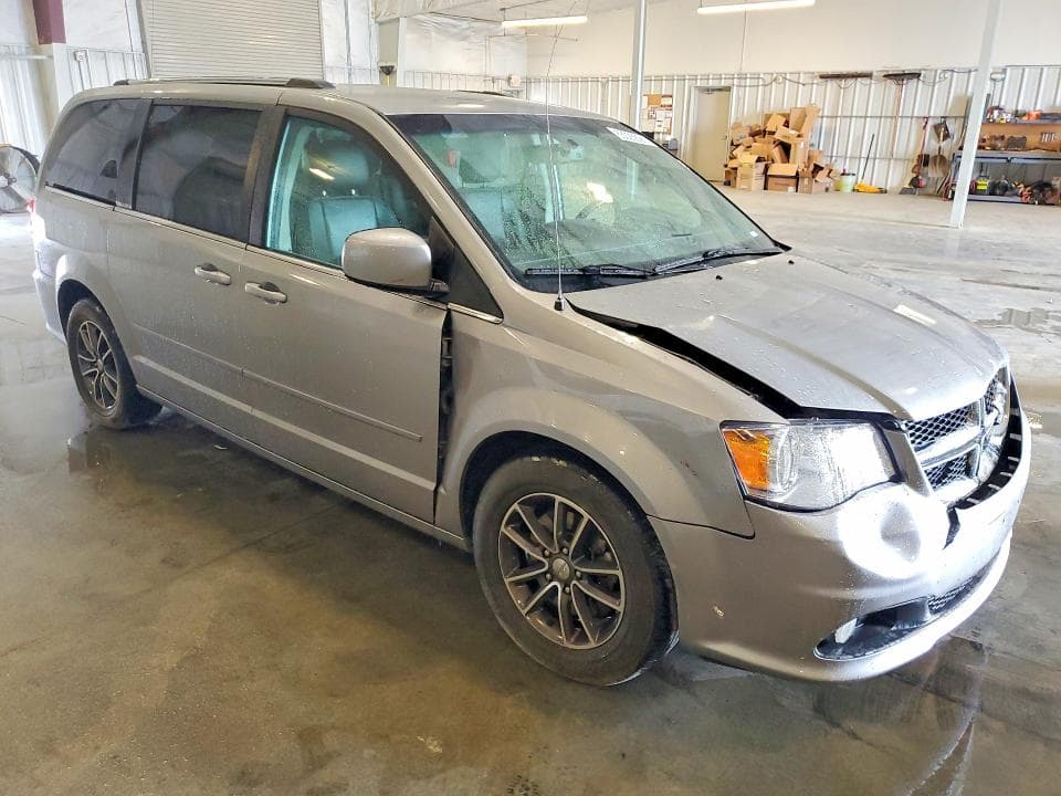 2017 DODGE GRAND CARAVAN SXT 4