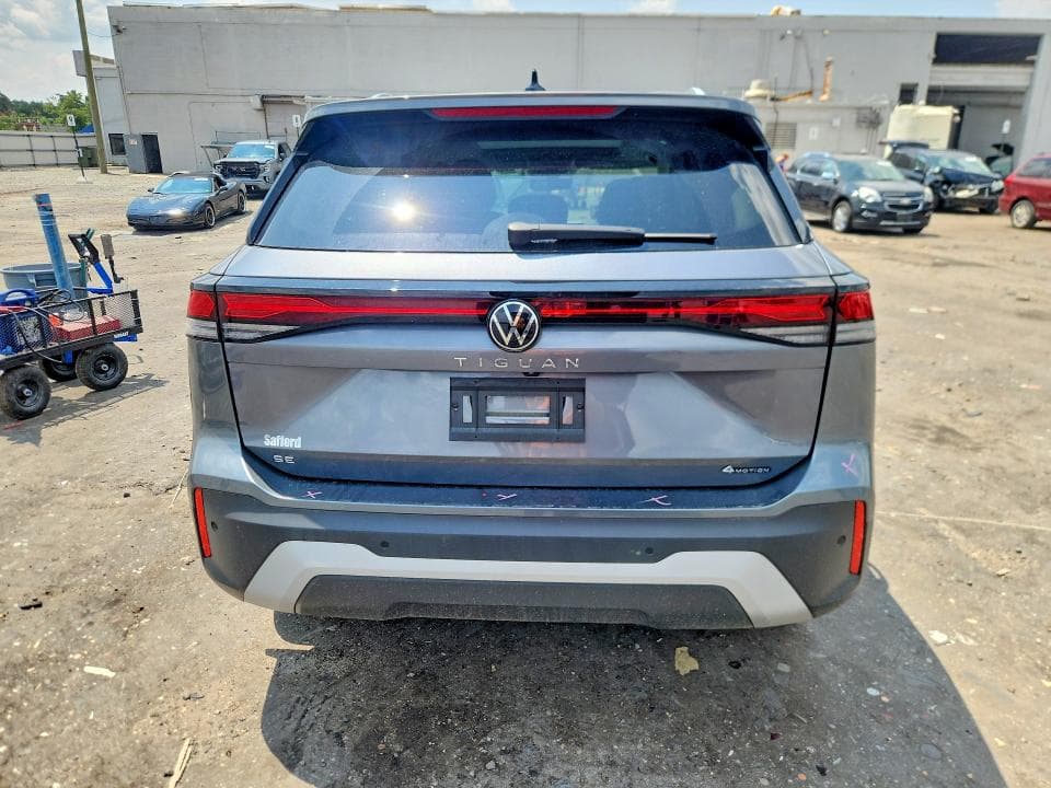2025 VOLKSWAGEN TIGUAN SE SE 6