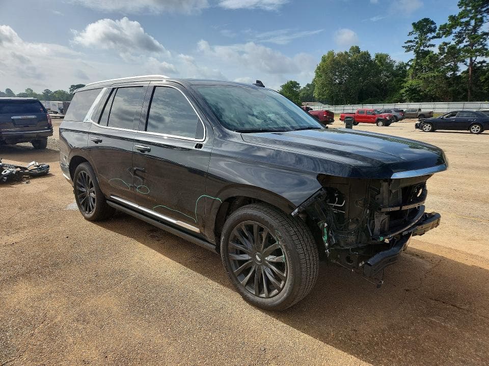2022 CADILLAC ESCALADE PREMIUM LUXURY 4
