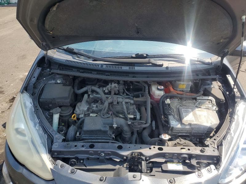 2017 TOYOTA PRIUS C TWO 11