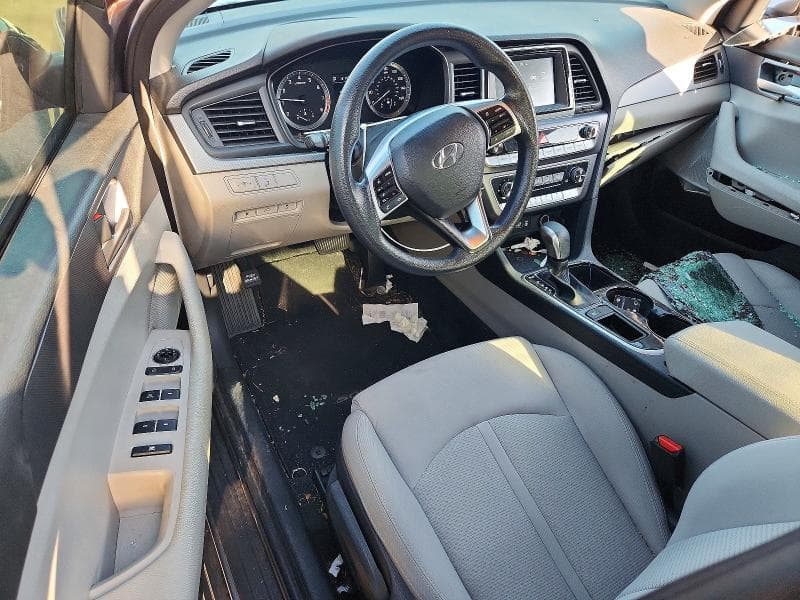 2019 HYUNDAI SONATA SE 8