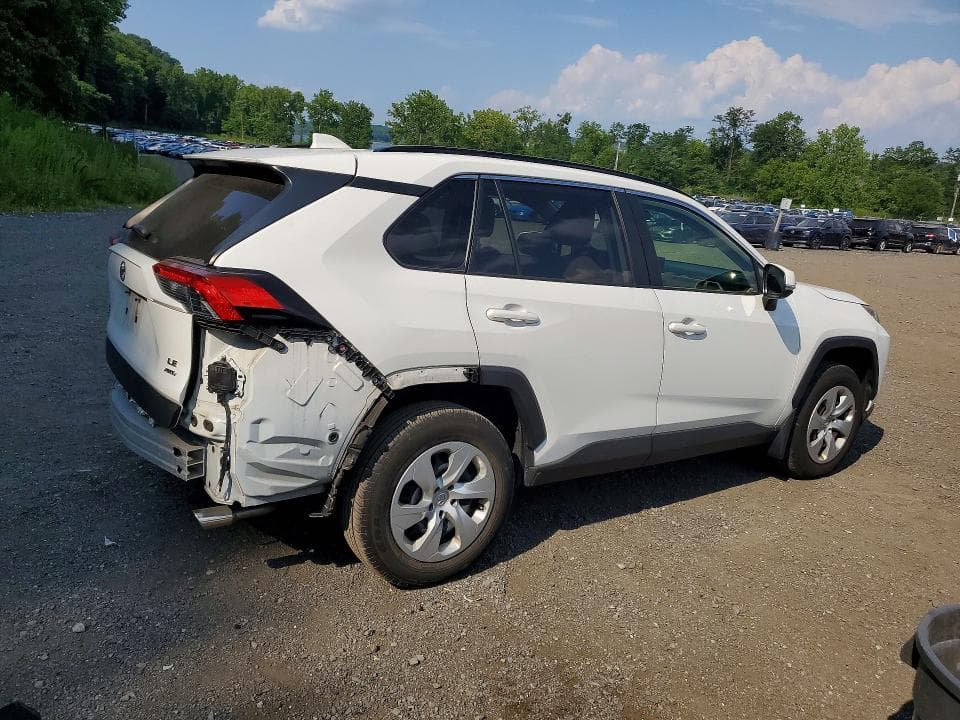 2019 TOYOTA RAV4 LE 3