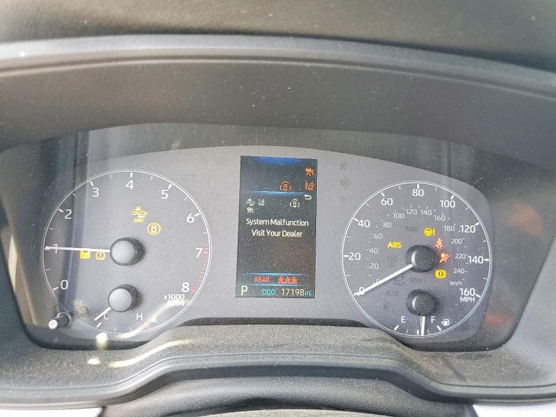 2025 TOYOTA COROLLA SE 9