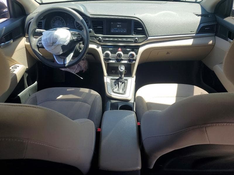2019 HYUNDAI ELANTRA SE 8