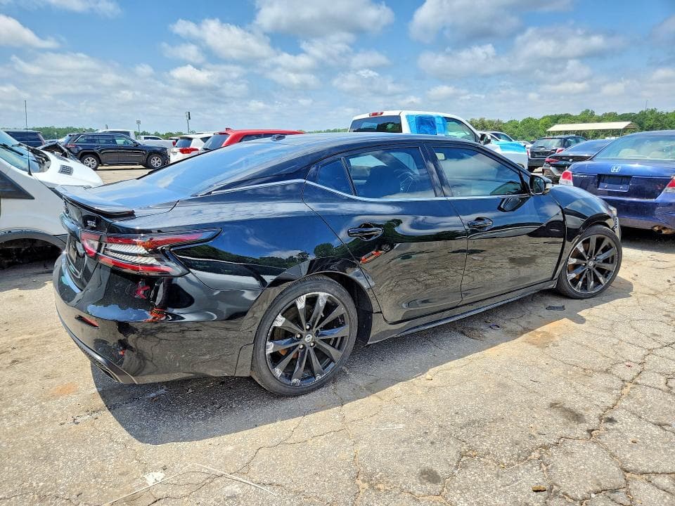 2021 NISSAN MAXIMA SR 3