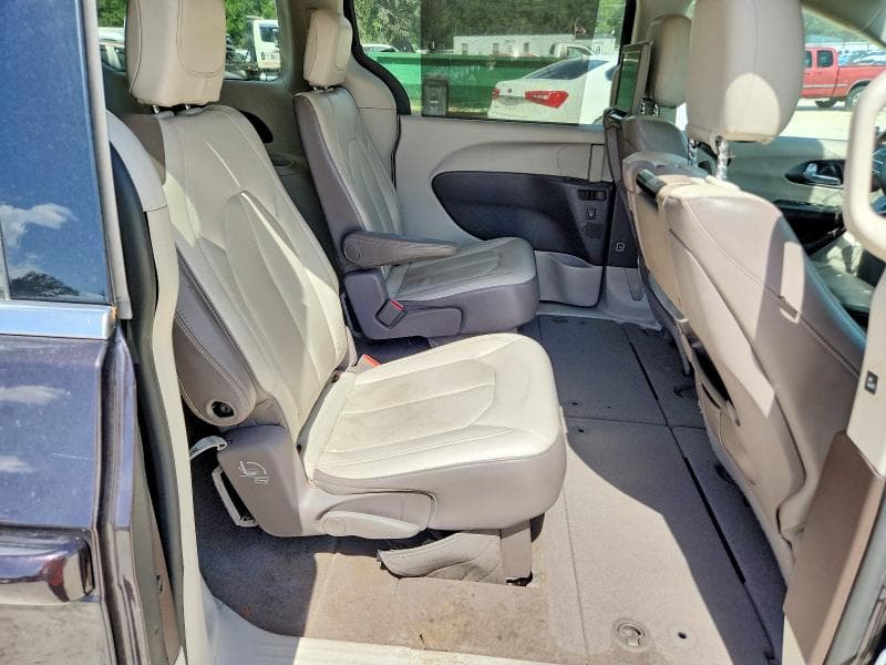 2017 CHRYSLER PACIFICA TOURING L PLUS 11