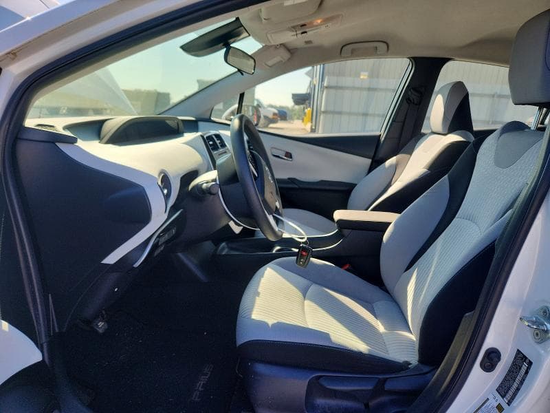 2018 TOYOTA PRIUS TWO ECO 7