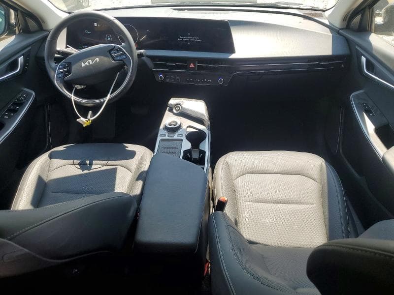 2024 KIA EV6 WIND 8