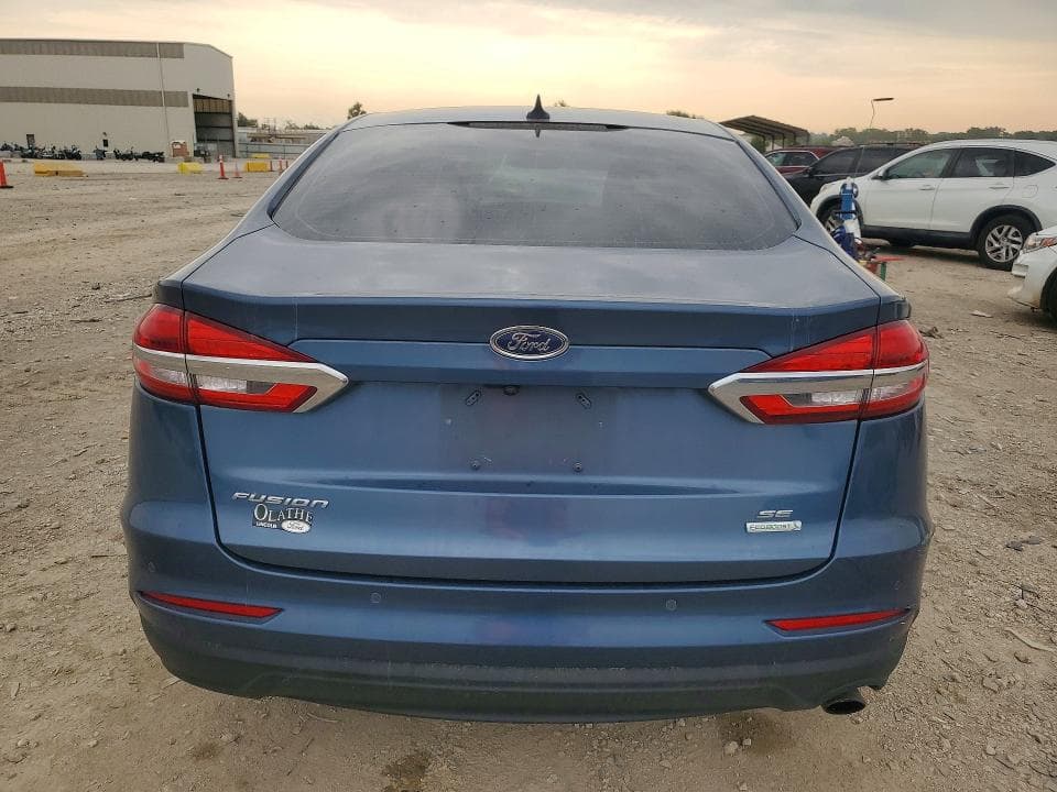 2019 FORD FUSION SE 6