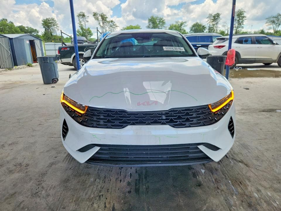 2023 KIA K5 LXS 5