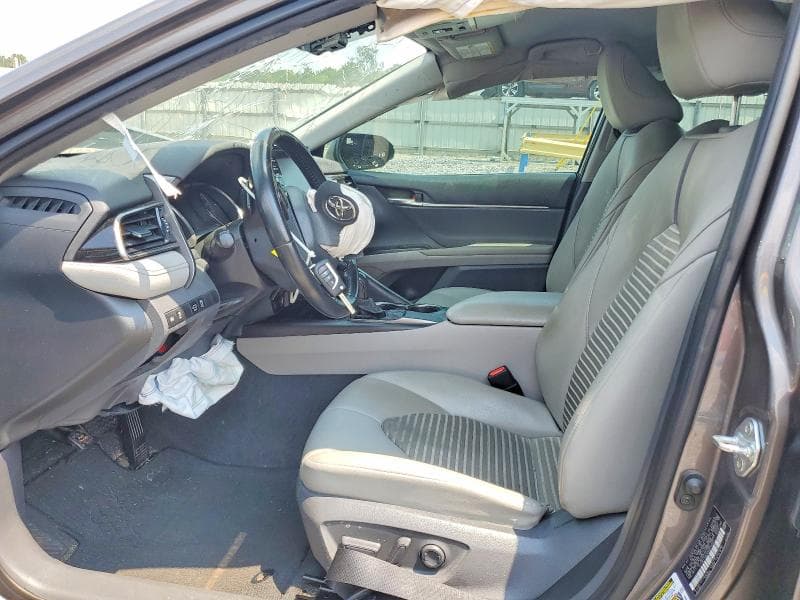 2021 TOYOTA CAMRY SE 7