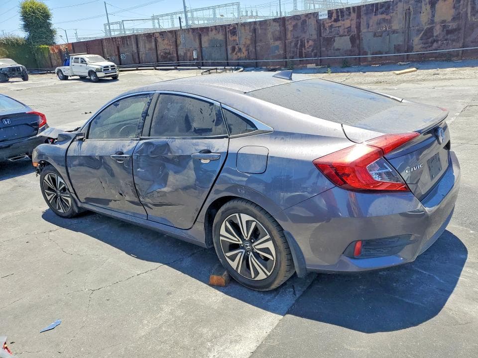 2017 HONDA CIVIC EX 2