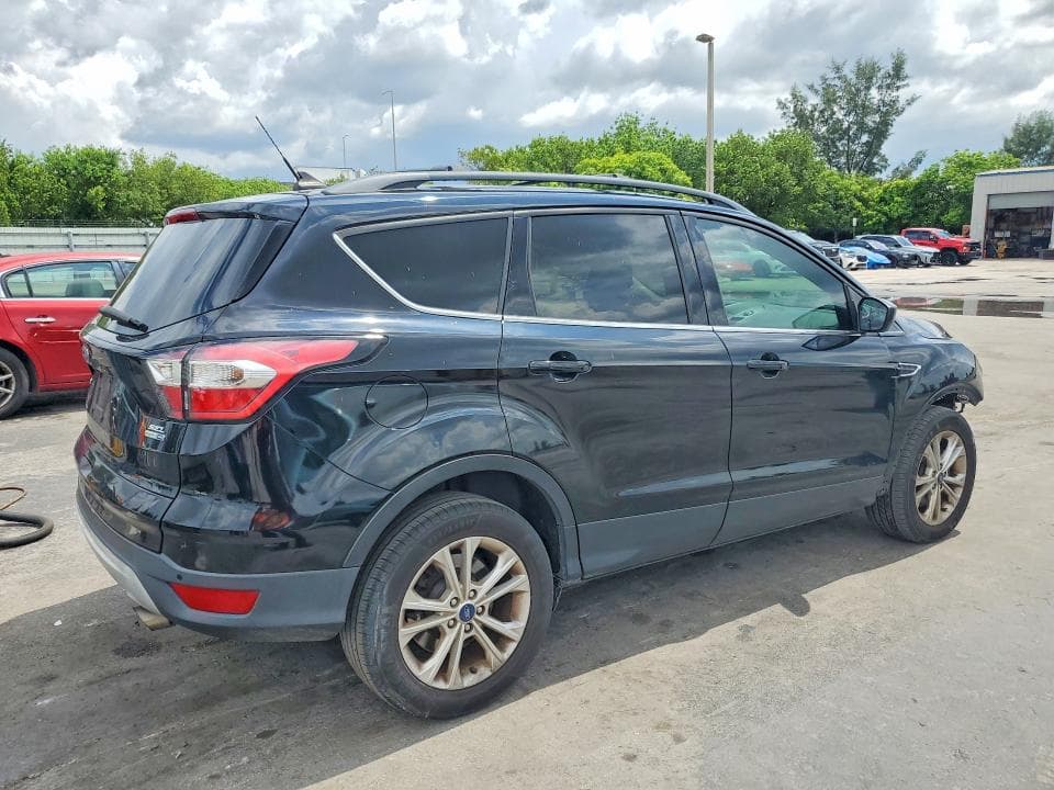 2018 FORD ESCAPE SEL 3