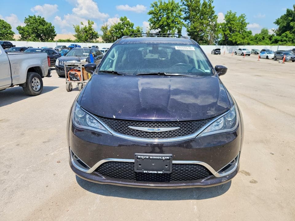 2018 CHRYSLER PACIFICA TOURING L 5