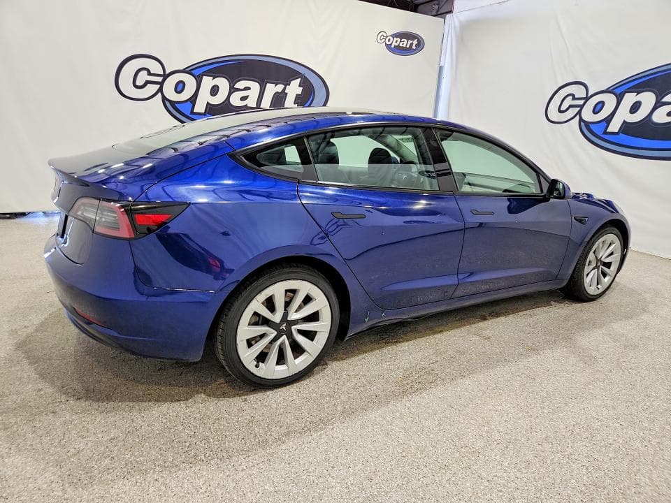 2023 TESLA MODEL 3 3