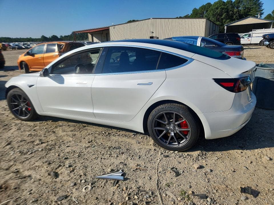 2020 TESLA MODEL 3 2