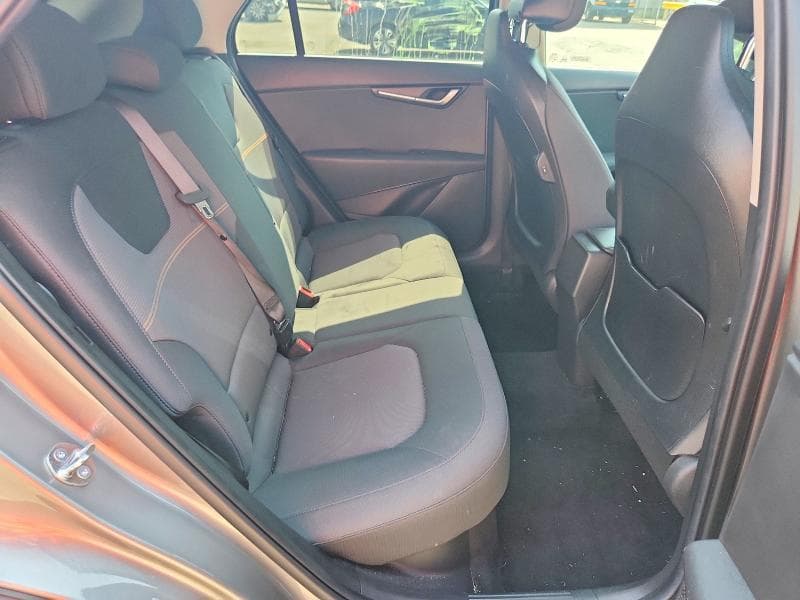 2026 KIA NIRO LX 11