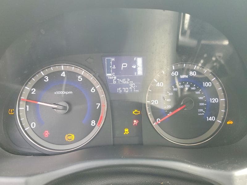 2017 HYUNDAI ACCENT SE 9