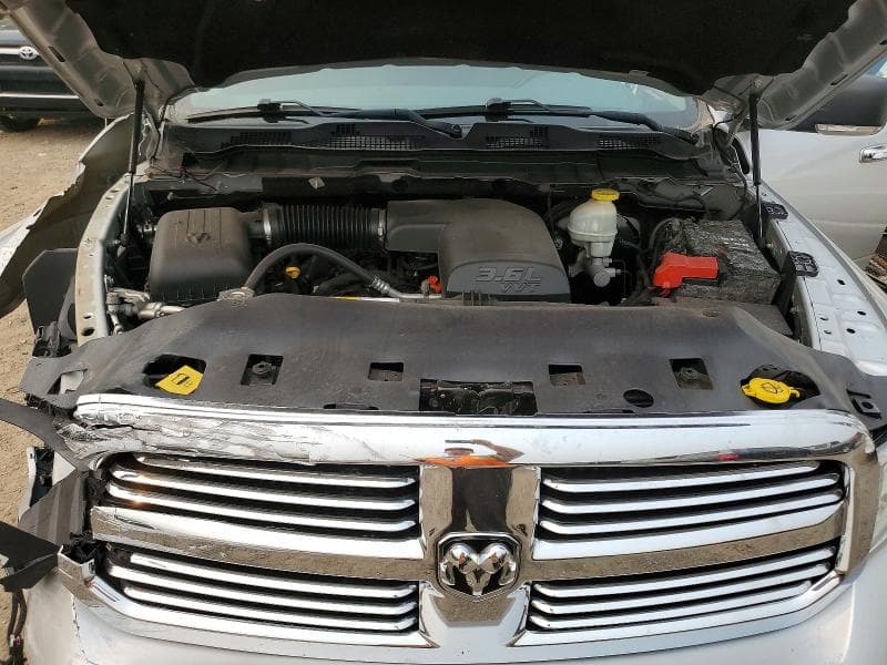 2017 RAM 1500 SLT 11