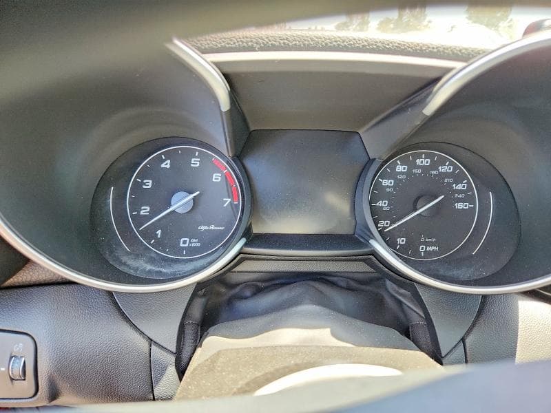 2018 ALFA ROMEO GIULIA 9