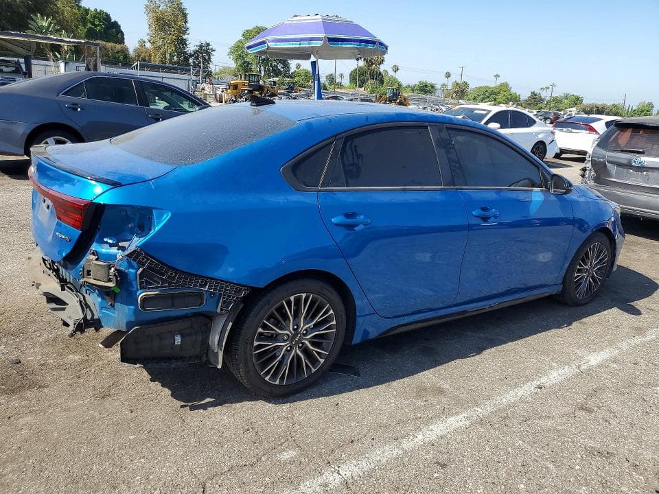 2024 KIA FORTE GT LINE 3