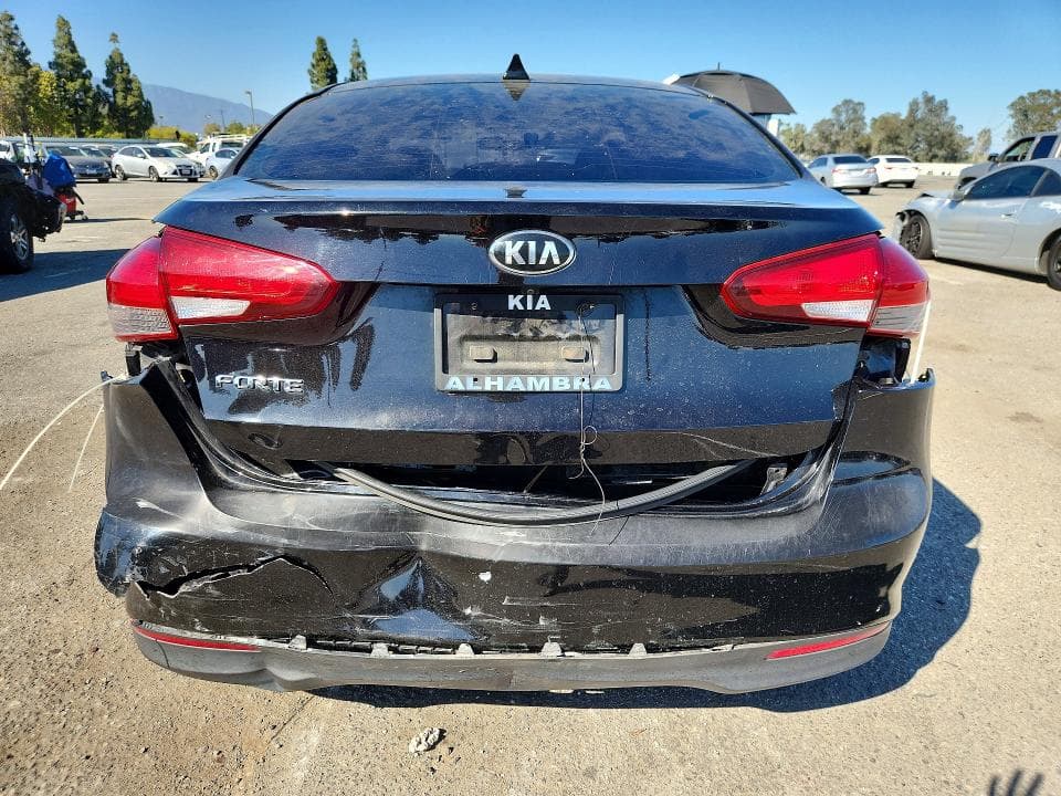 2018 KIA FORTE LX 6