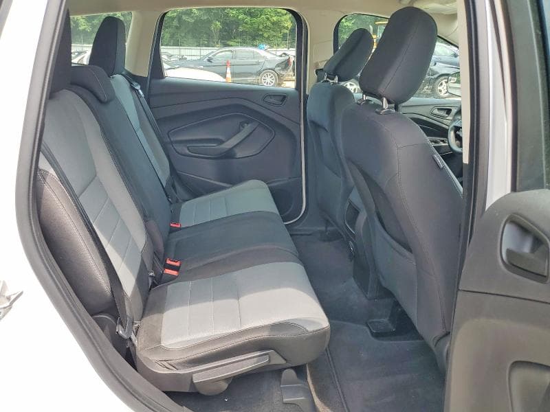 2019 FORD ESCAPE S 11