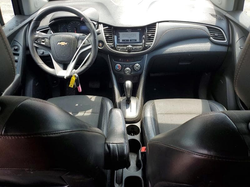 2017 CHEVROLET TRAX 1LT 8