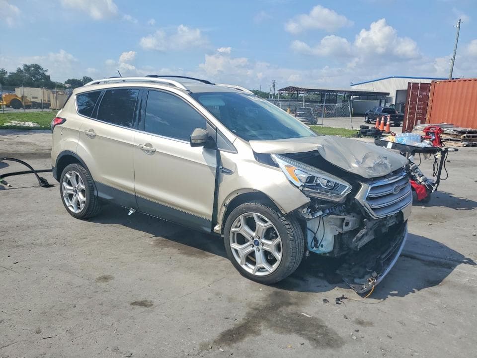 2018 FORD ESCAPE TITANIUM 4