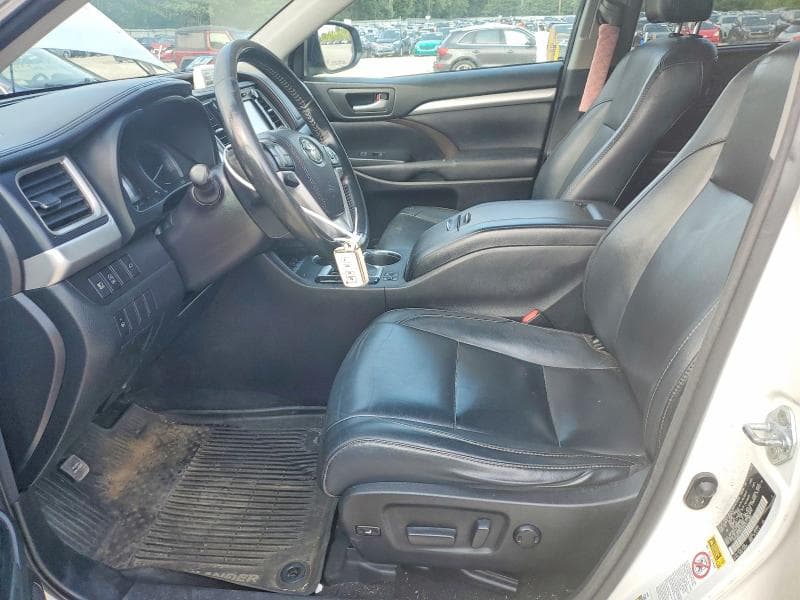2017 TOYOTA HIGHLANDER XLE 7