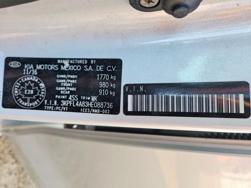 2017 KIA FORTE 12