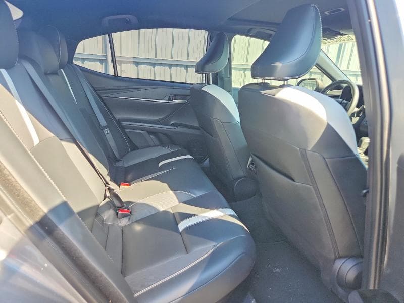 2025 TOYOTA CAMRY XSE 10
