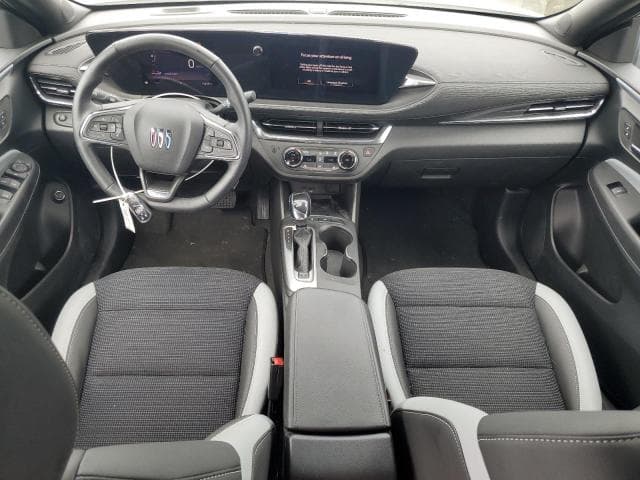 2025 BUICK ENVISTA PREFERRED 8