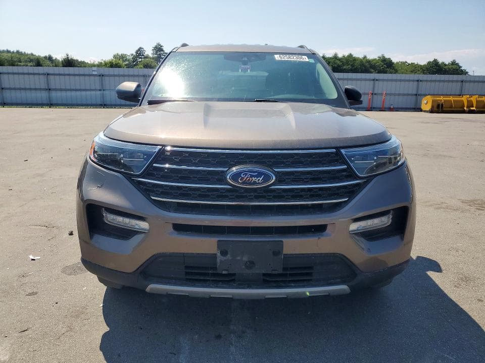 2021 FORD EXPLORER XLT 5
