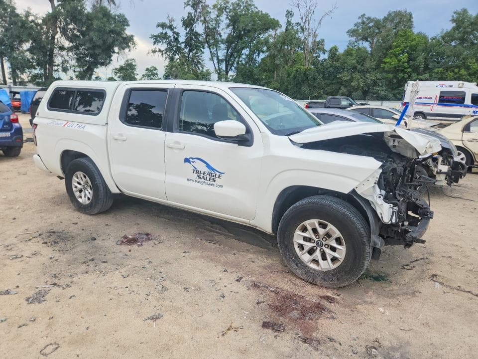 2024 NISSAN FRONTIER 4