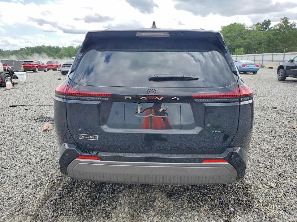 2026 TOYOTA RAV4 XSE 6