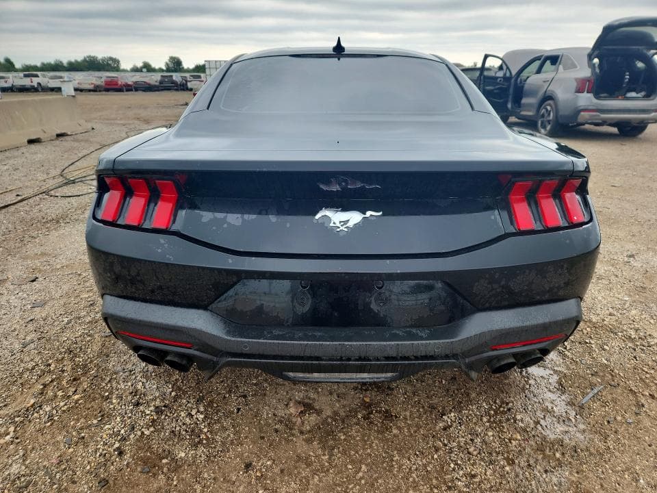 2025 FORD MUSTANG 6