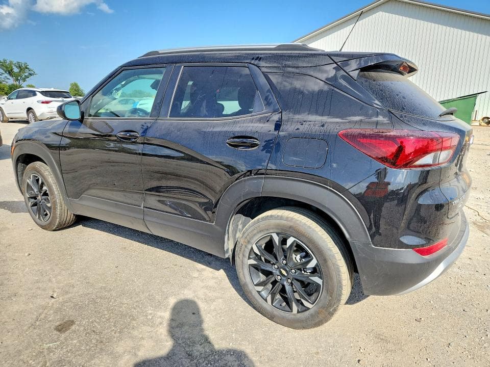 2023 CHEVROLET TRAILBLAZER LT 2