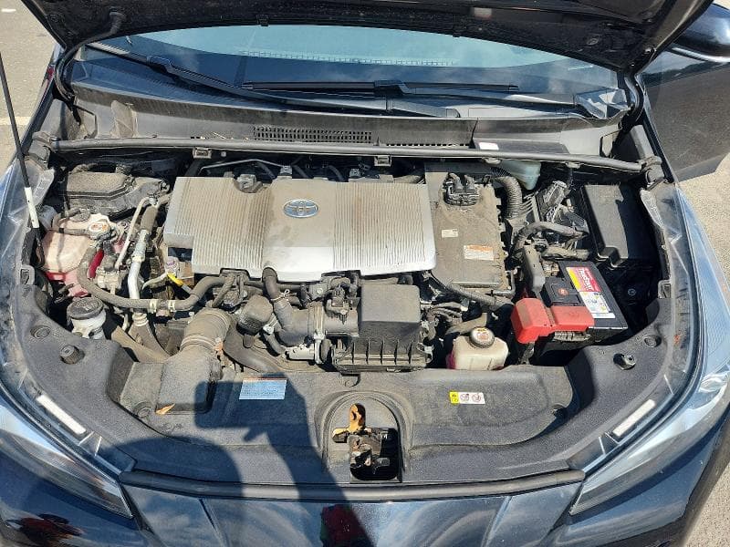 2021 TOYOTA PRIUS LE AWD-E 11
