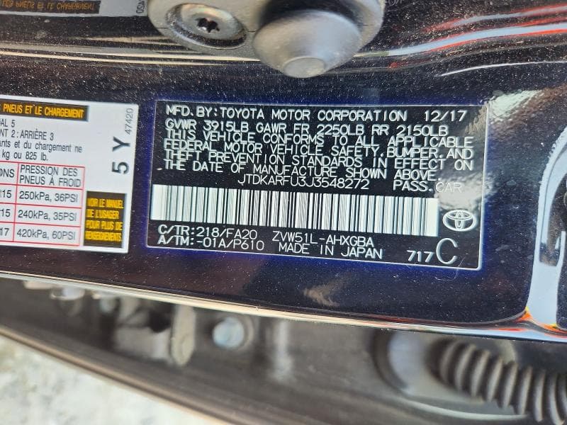 2018 TOYOTA PRIUS THREE 12