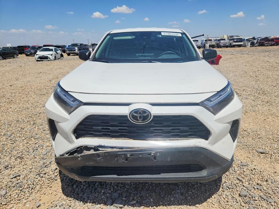 2023 TOYOTA RAV4 LE 5