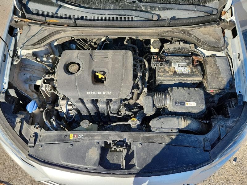 2018 HYUNDAI ELANTRA SE 11
