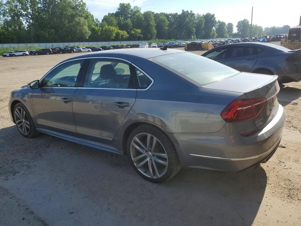 2017 VOLKSWAGEN PASSAT R-LINE 2