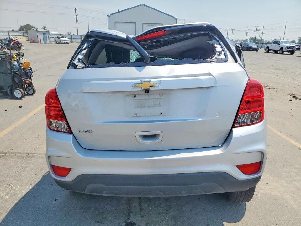2020 CHEVROLET TRAX LS 6